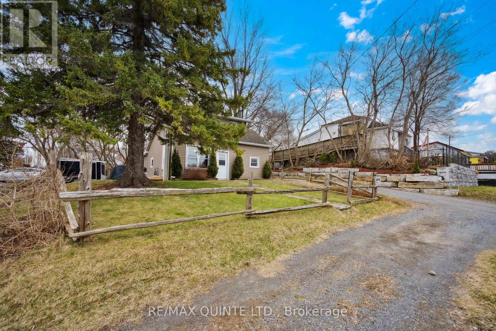 Property at 7 ELKS STREET image 3