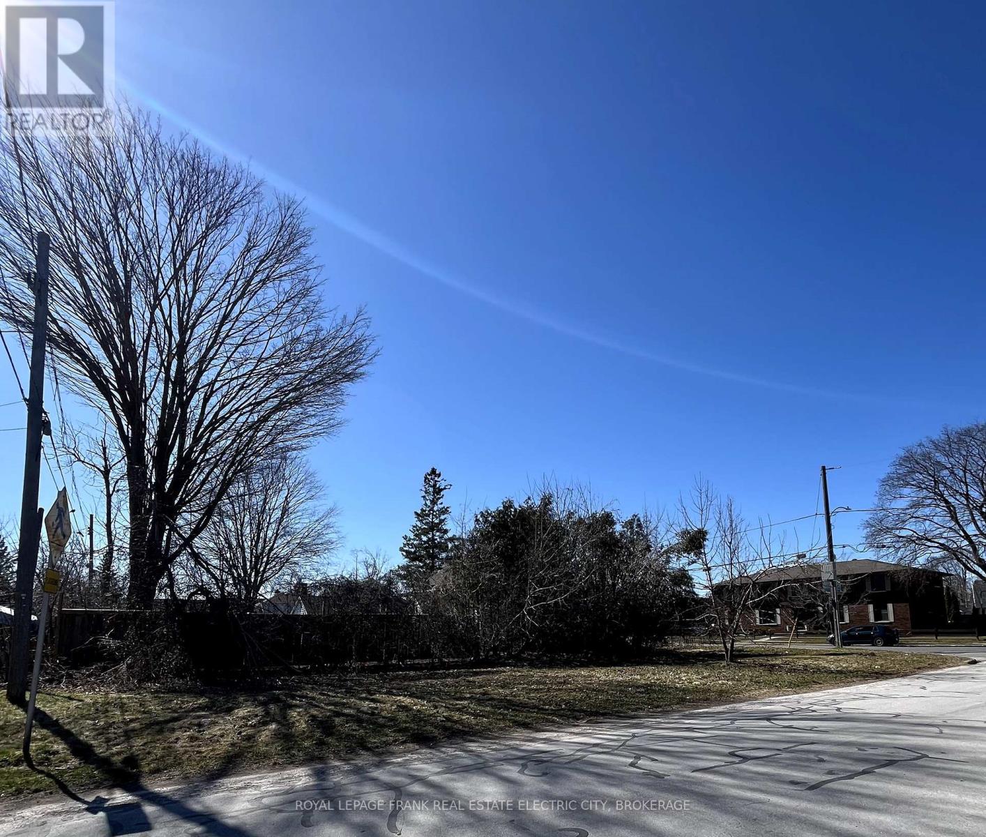 509 King George Street, Peterborough, Ontario  K9J 1S3 - Photo 4 - X12090379
