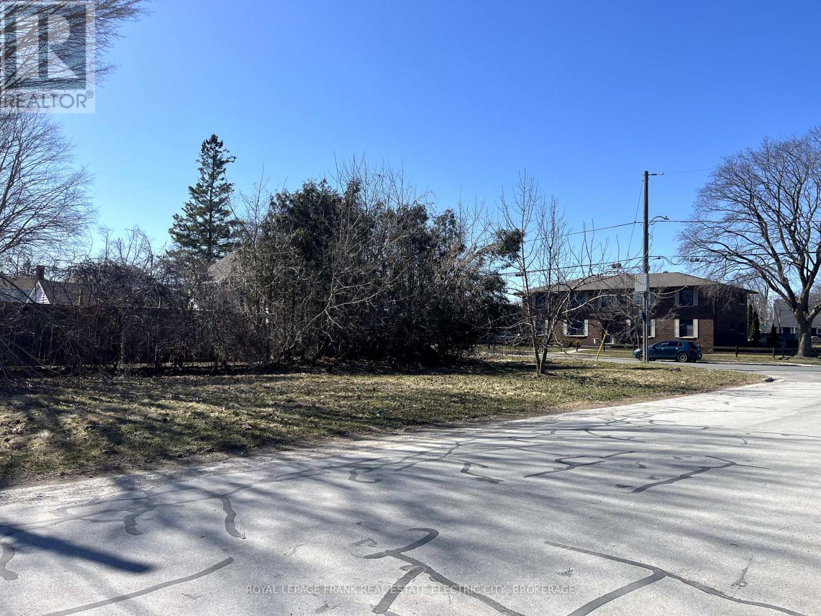 509 King George Street, Peterborough, Ontario  K9J 1S3 - Photo 5 - X12090379