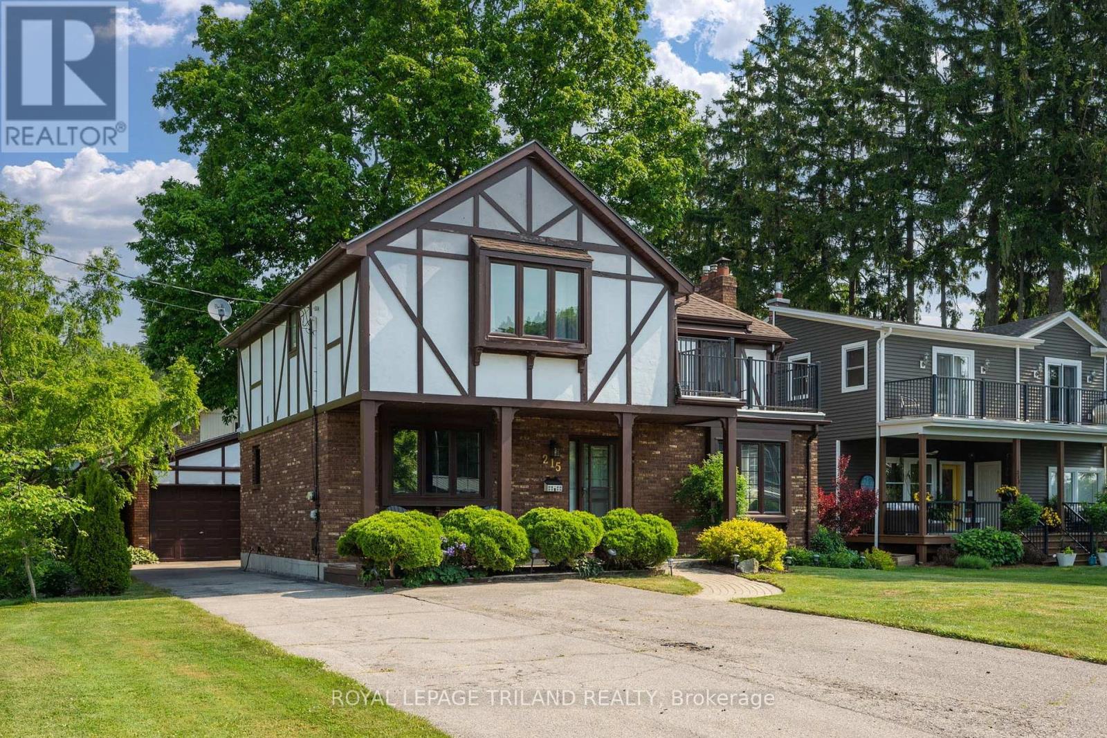 215 KITCHENER AVENUE, Central Elgin, Ontario