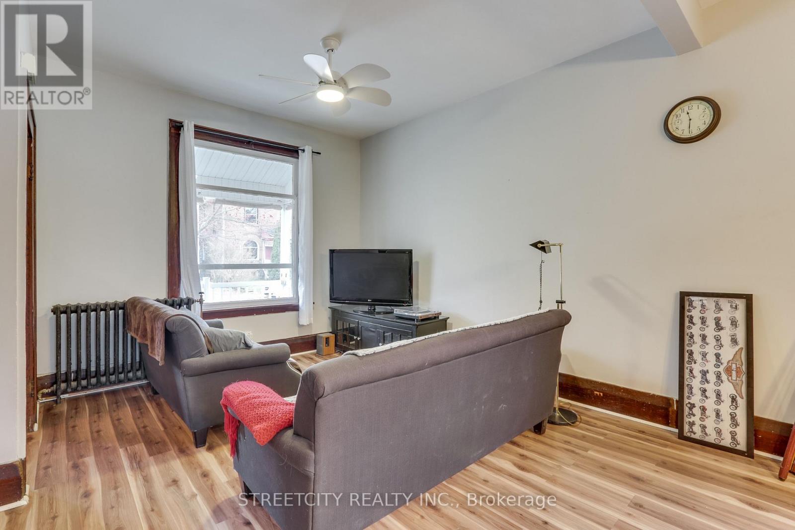 Photo 9 of 45 for 53 Mitchell Street