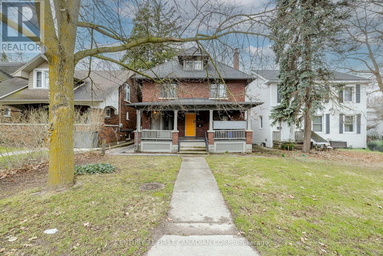 1079 Richmond Street