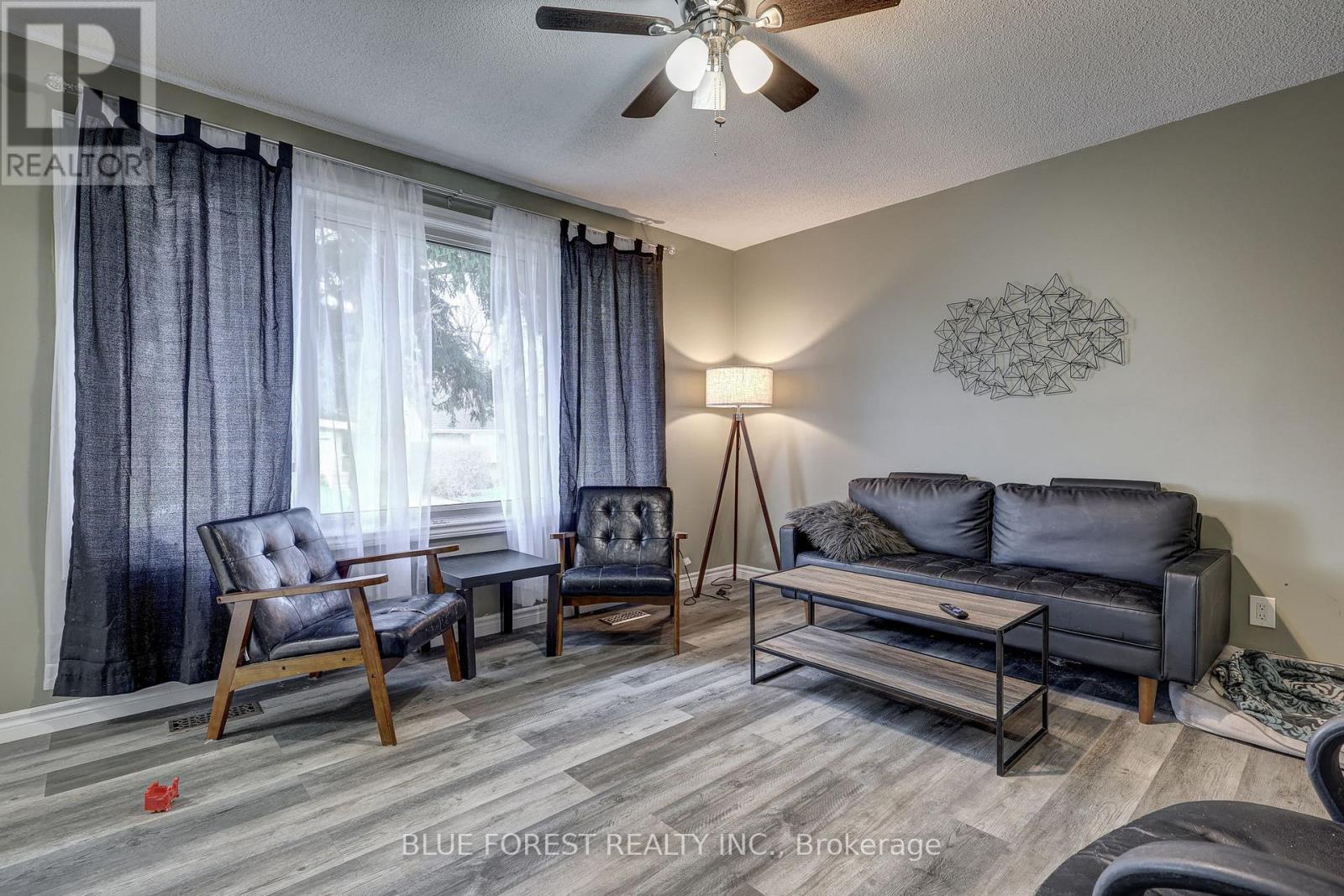 375 Dieppe Street, London South, Ontario  N5Z 3A7 - Photo 10 - X12090292