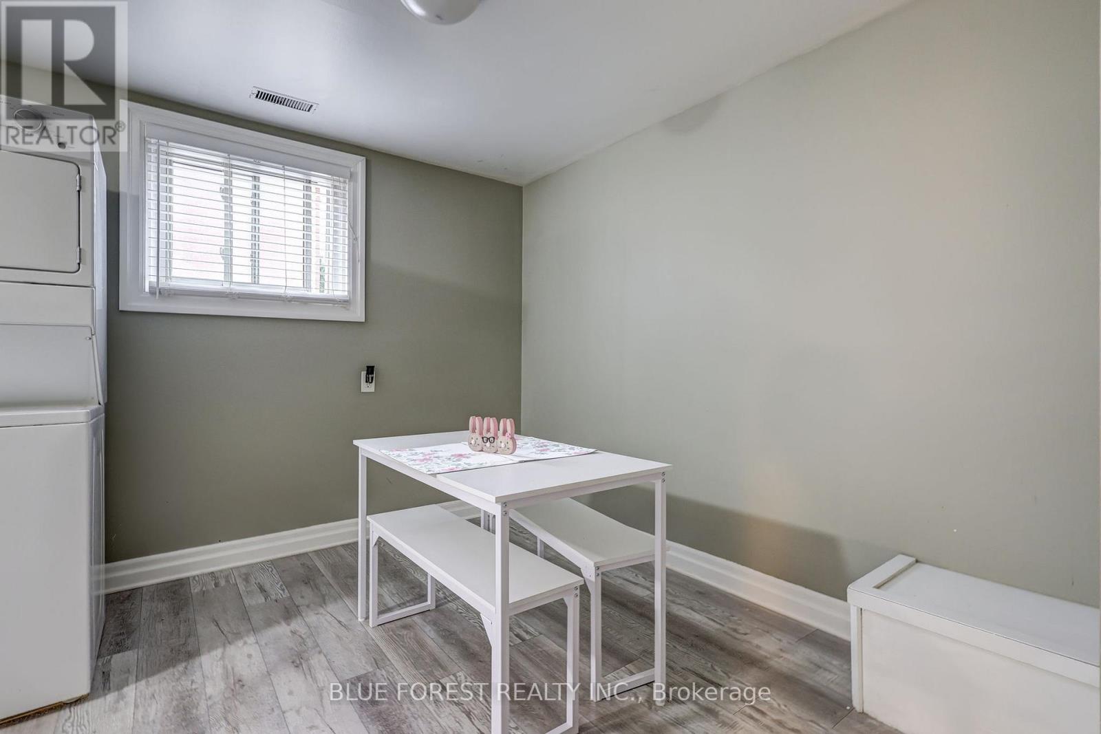 375 Dieppe Street, London South, Ontario  N5Z 3A7 - Photo 19 - X12090292