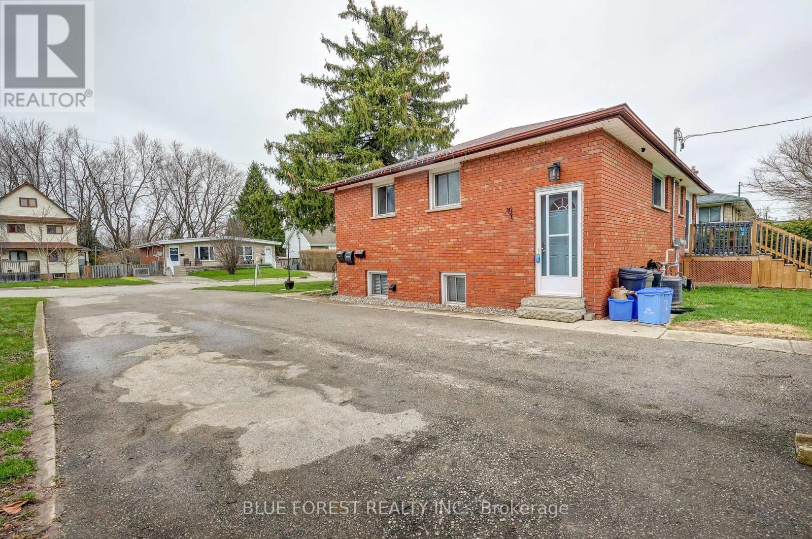 375 Dieppe Street, London South, Ontario  N5Z 3A7 - Photo 33 - X12090292