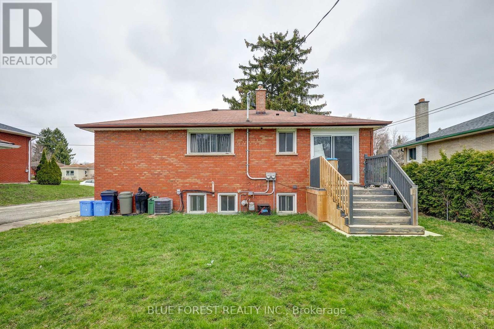 375 Dieppe Street, London South, Ontario  N5Z 3A7 - Photo 35 - X12090292