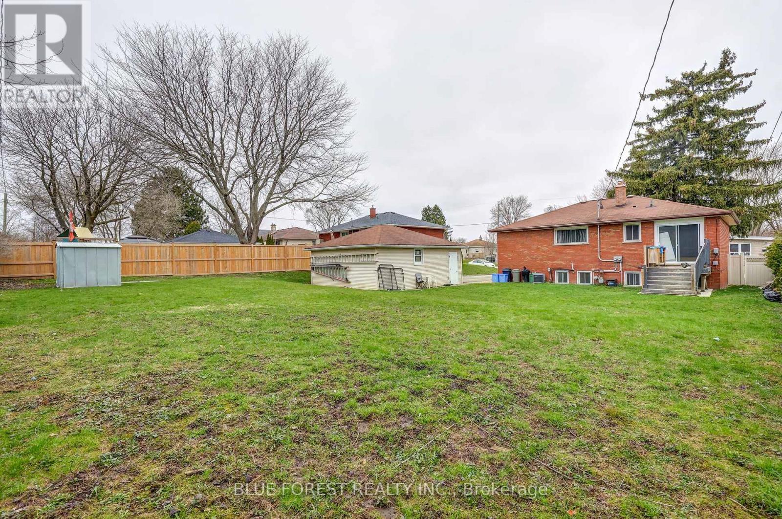 375 Dieppe Street, London South, Ontario  N5Z 3A7 - Photo 41 - X12090292