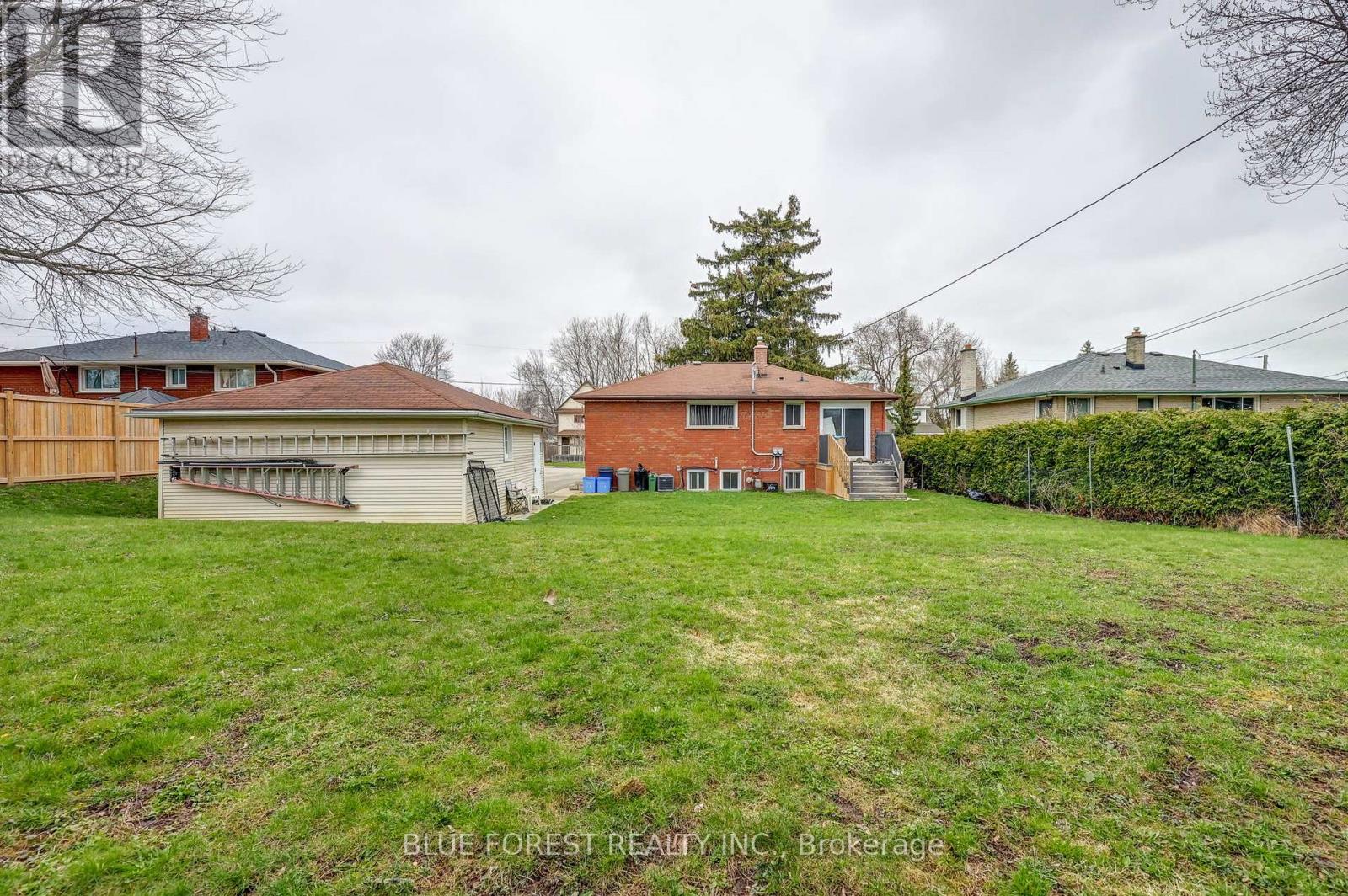 375 Dieppe Street, London South, Ontario  N5Z 3A7 - Photo 42 - X12090292