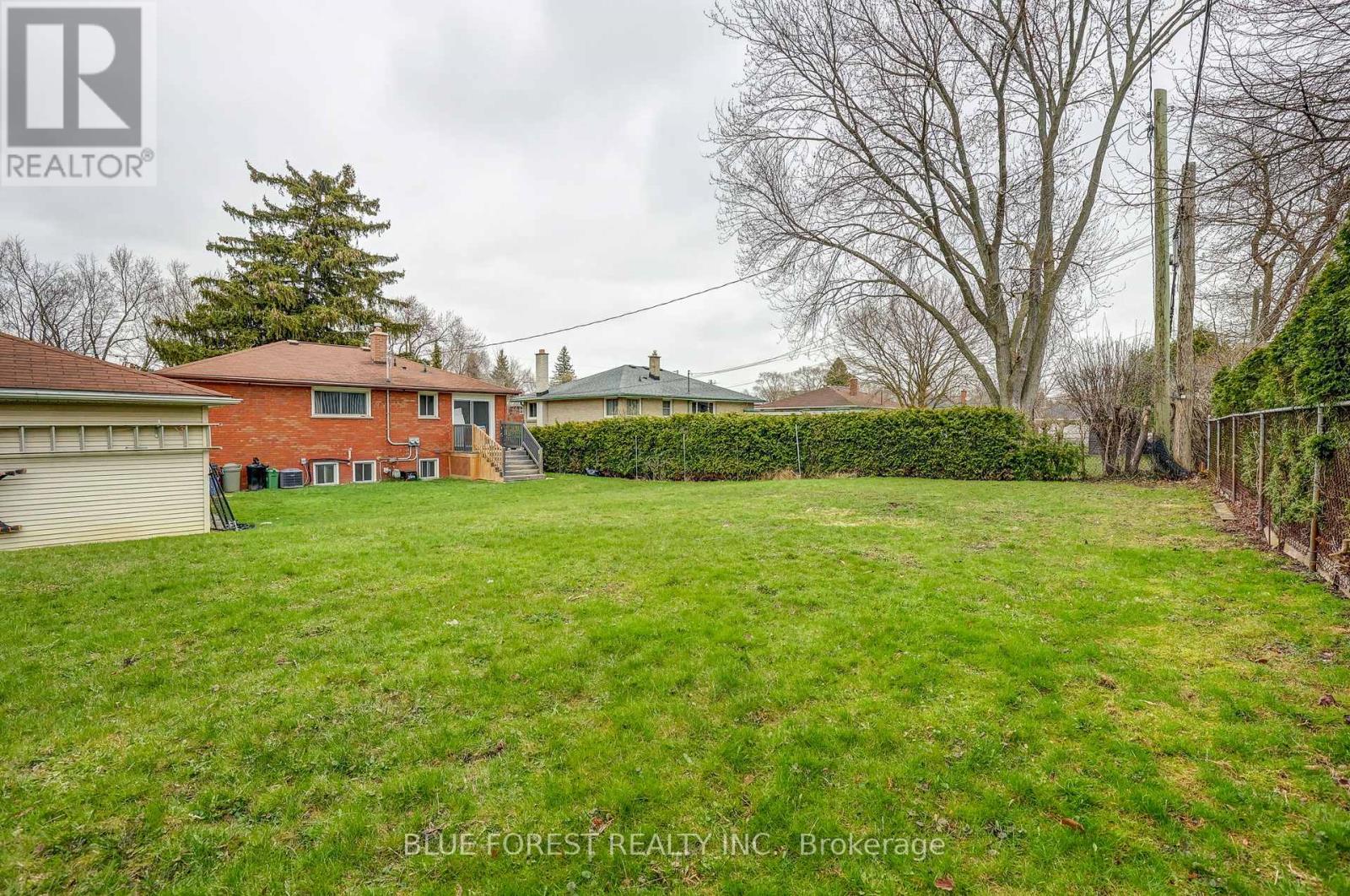 375 Dieppe Street, London South, Ontario  N5Z 3A7 - Photo 43 - X12090292