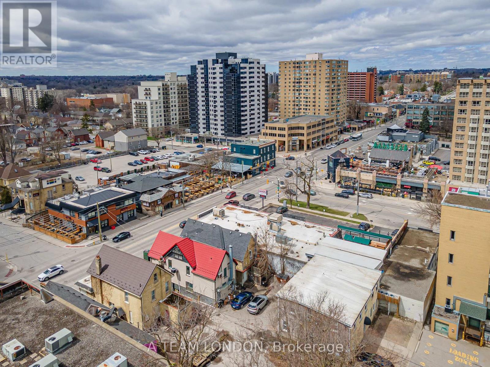646 Richmond Street, London East, Ontario  N6A 3G6 - Photo 8 - X12090498