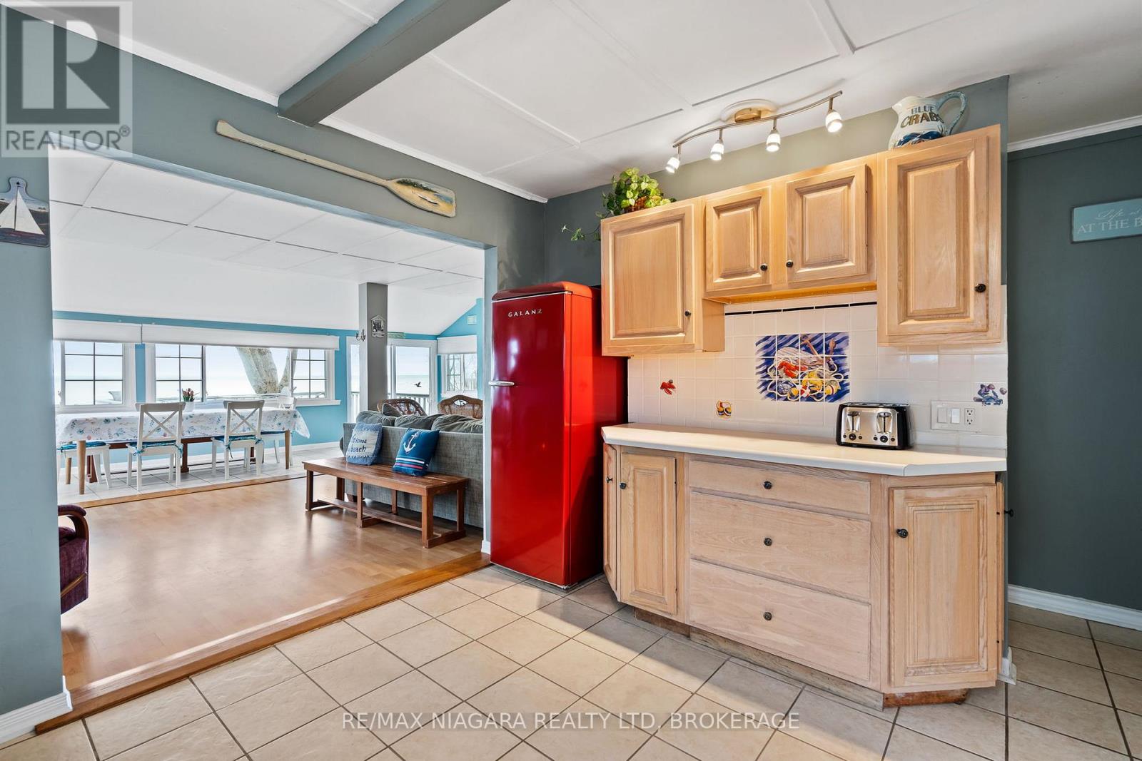 12883 Old Lakeshore Road W, Wainfleet, Ontario  L0S 1V0 - Photo 14 - X12089930