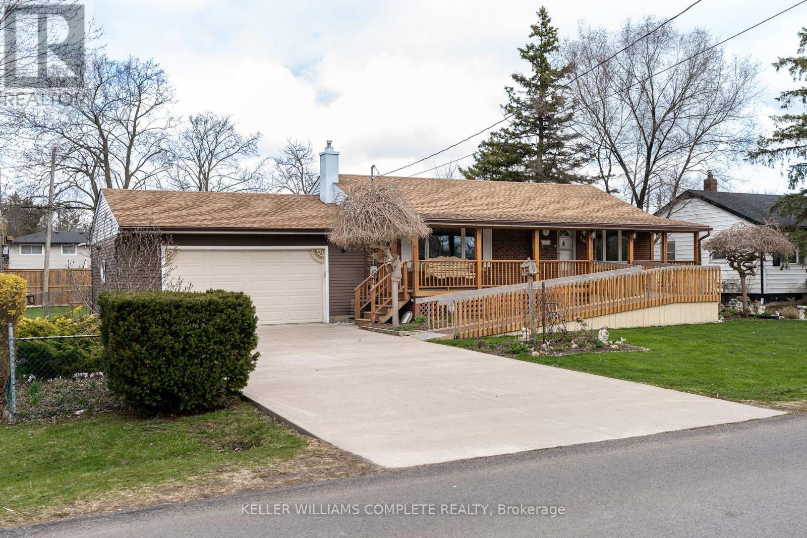 Property at 1404 ORCHARD AVENUE image 1