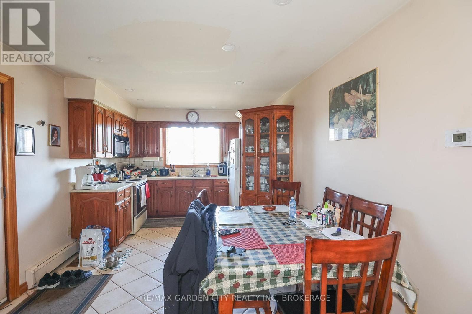 21 Scott Street E, Niagara-On-The-Lake, Ontario  L0S 1J0 - Photo 15 - X12090406