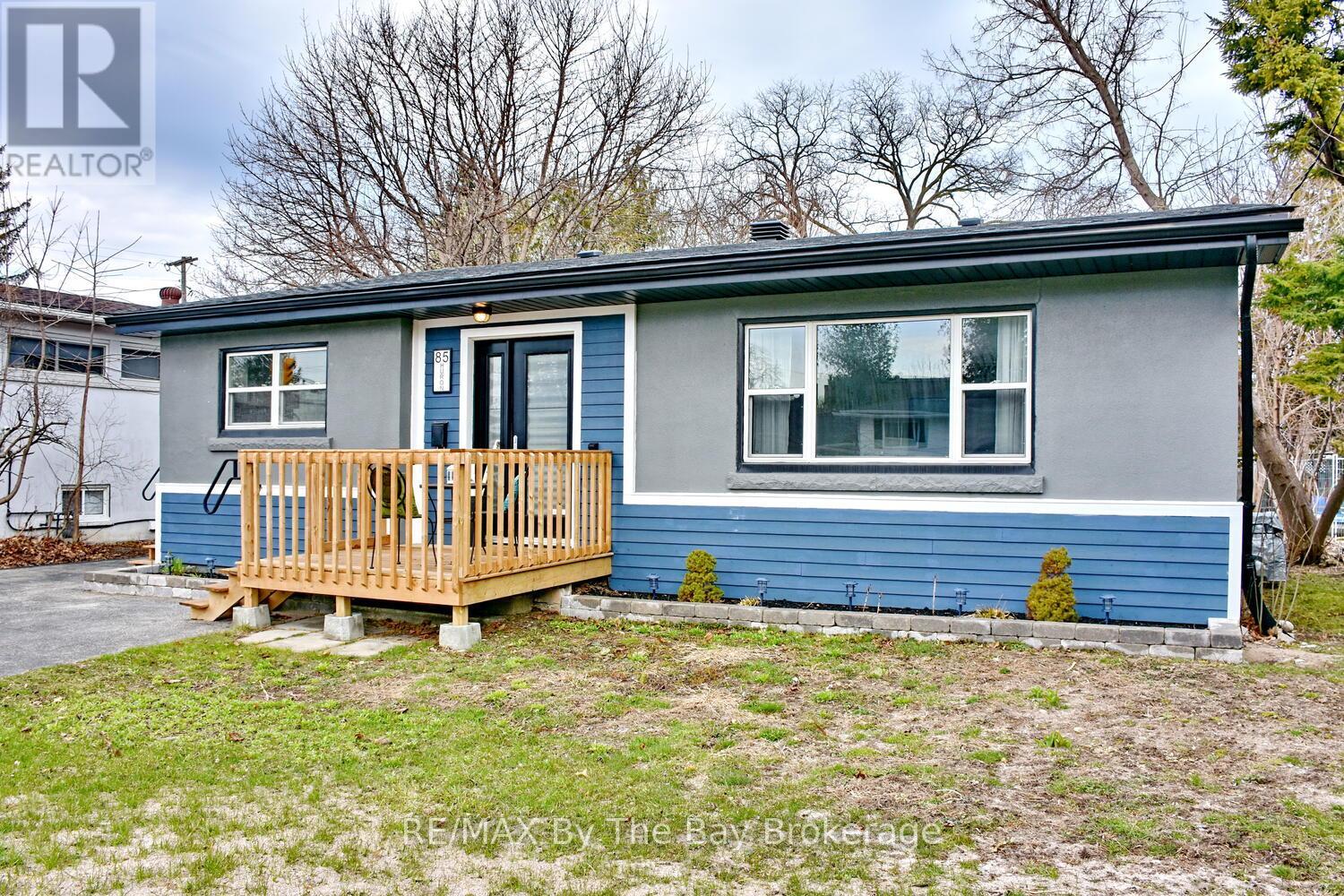 Property at 85 HURON STREET image 3