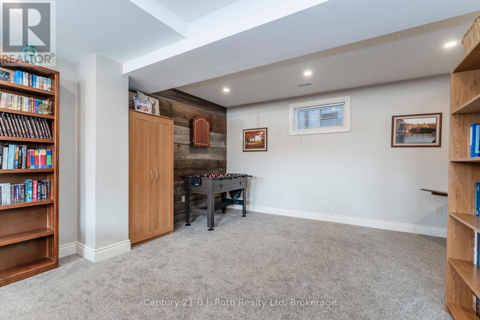 1055 Glen Eagles Crescent, Midland, Ontario  L4R 2R2 - Photo 23 - S12089575