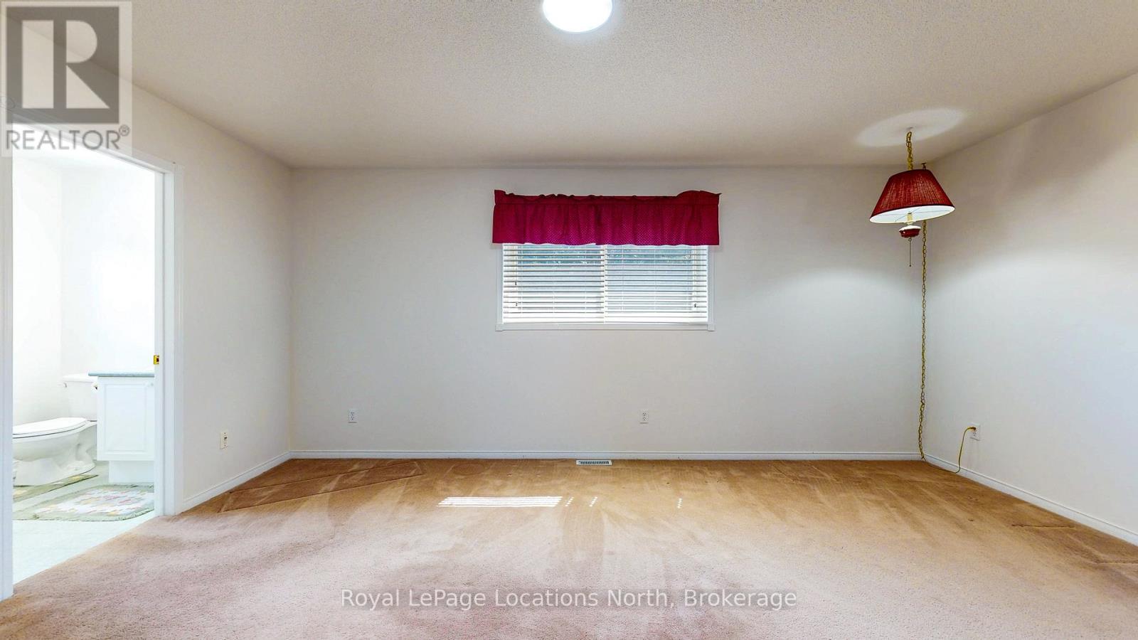 21 Briarwood Place, Wasaga Beach, Ontario  L9Z 2N9 - Photo 15 - S12089770