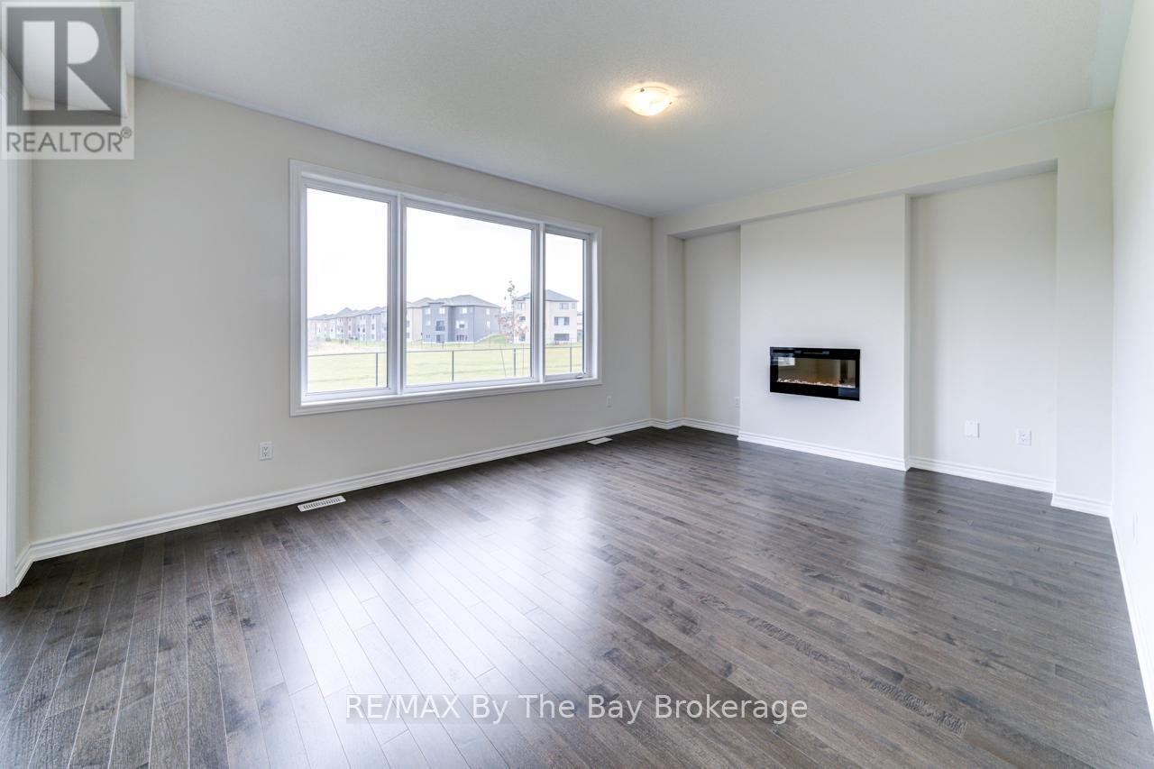 20 Rosanne Circle, Wasaga Beach, Ontario  L9Z 0N8 - Photo 18 - S12089797