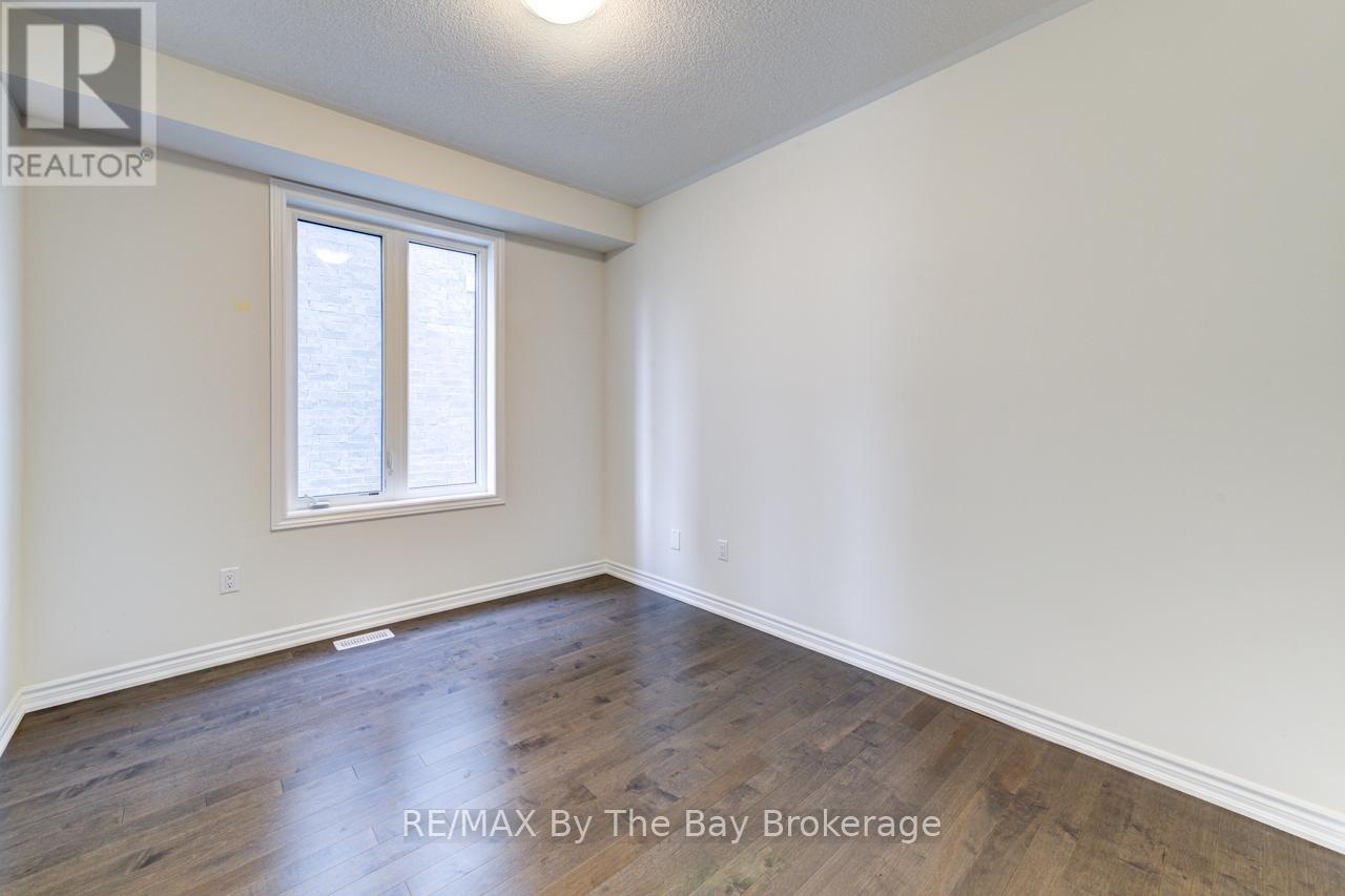 20 Rosanne Circle, Wasaga Beach, Ontario  L9Z 0N8 - Photo 20 - S12089797