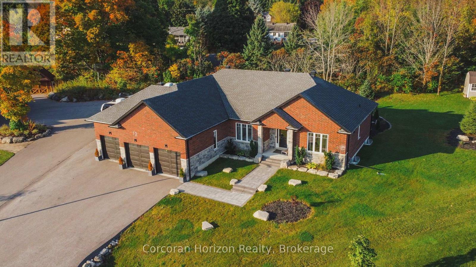 12 Reids Ridge, Oro-Medonte, Ontario  L0K 1N0 - Photo 2 - S12089825