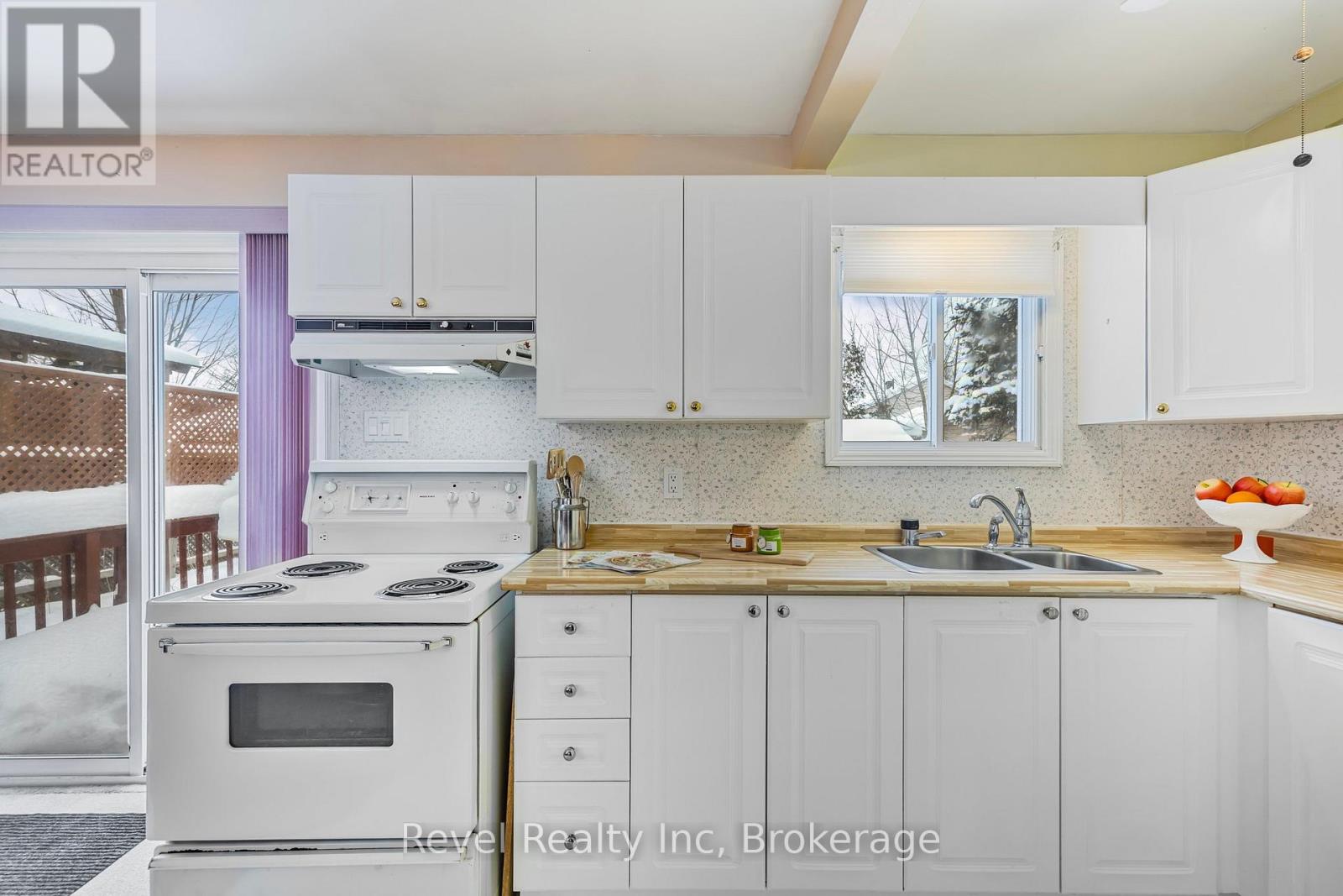 44 69th Street N, Wasaga Beach, Ontario  L9Z 1T9 - Photo 8 - S12089958