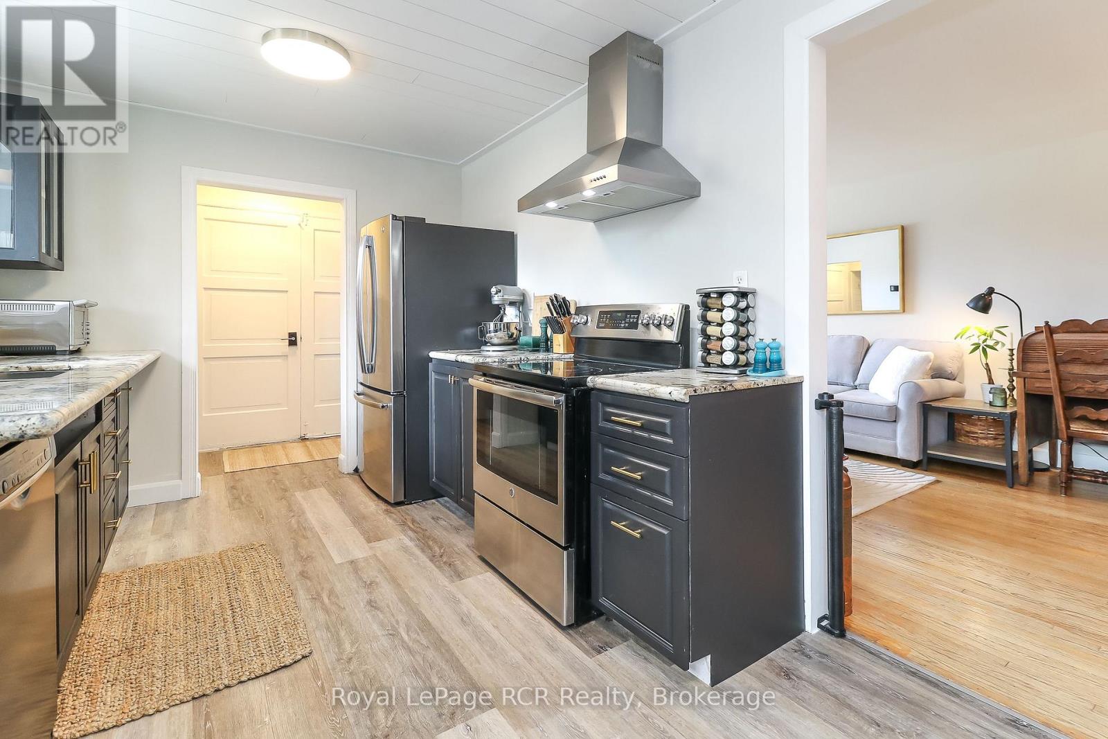 Property at 428 SEVENTH STREET image 5