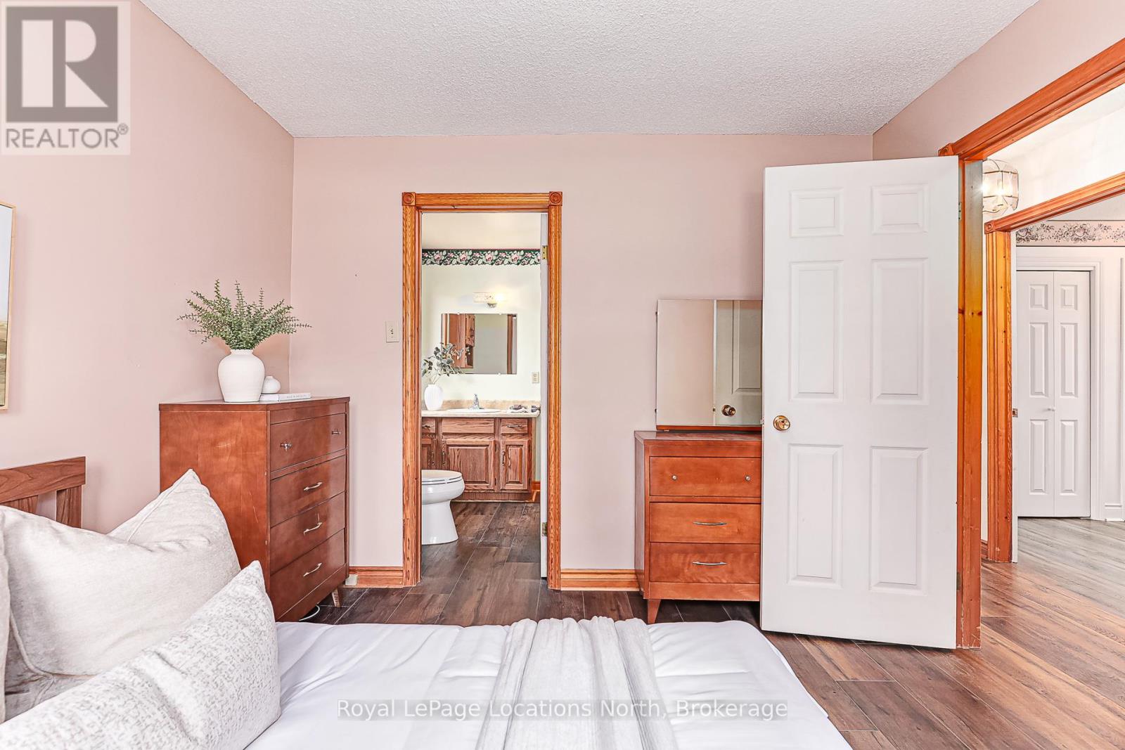 211 Seventh Street, Collingwood, Ontario  L9Y 4R4 - Photo 16 - S12090008