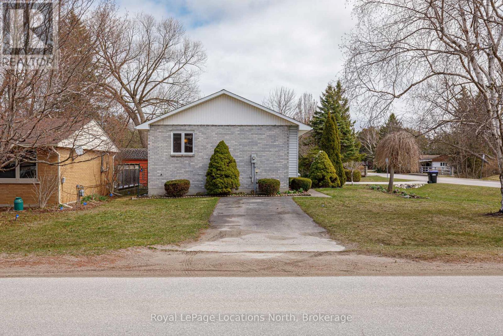 211 Seventh Street, Collingwood, Ontario  L9Y 4R4 - Photo 33 - S12090008