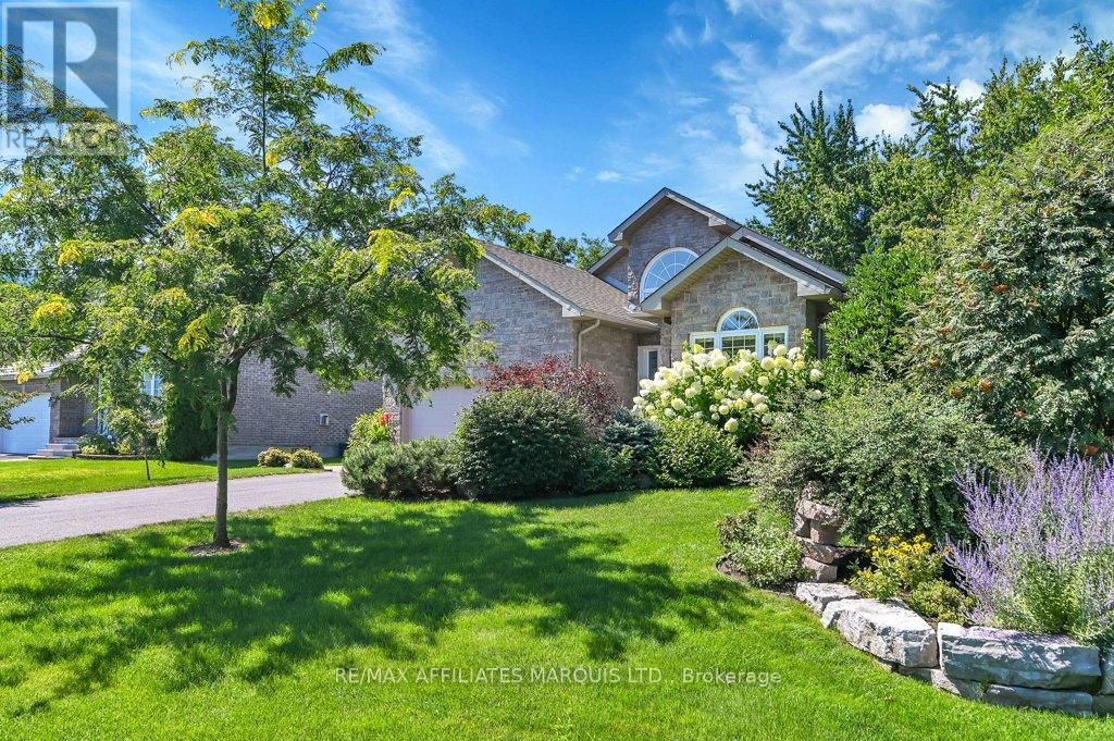 Property at 6798 RIVERVIEW DRIVE image 4