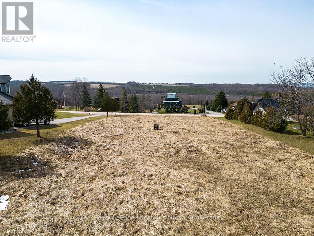109 Holmes Hill Drive, Meaford, Ontario  N4L 1W6 - Photo 5 - X12089496