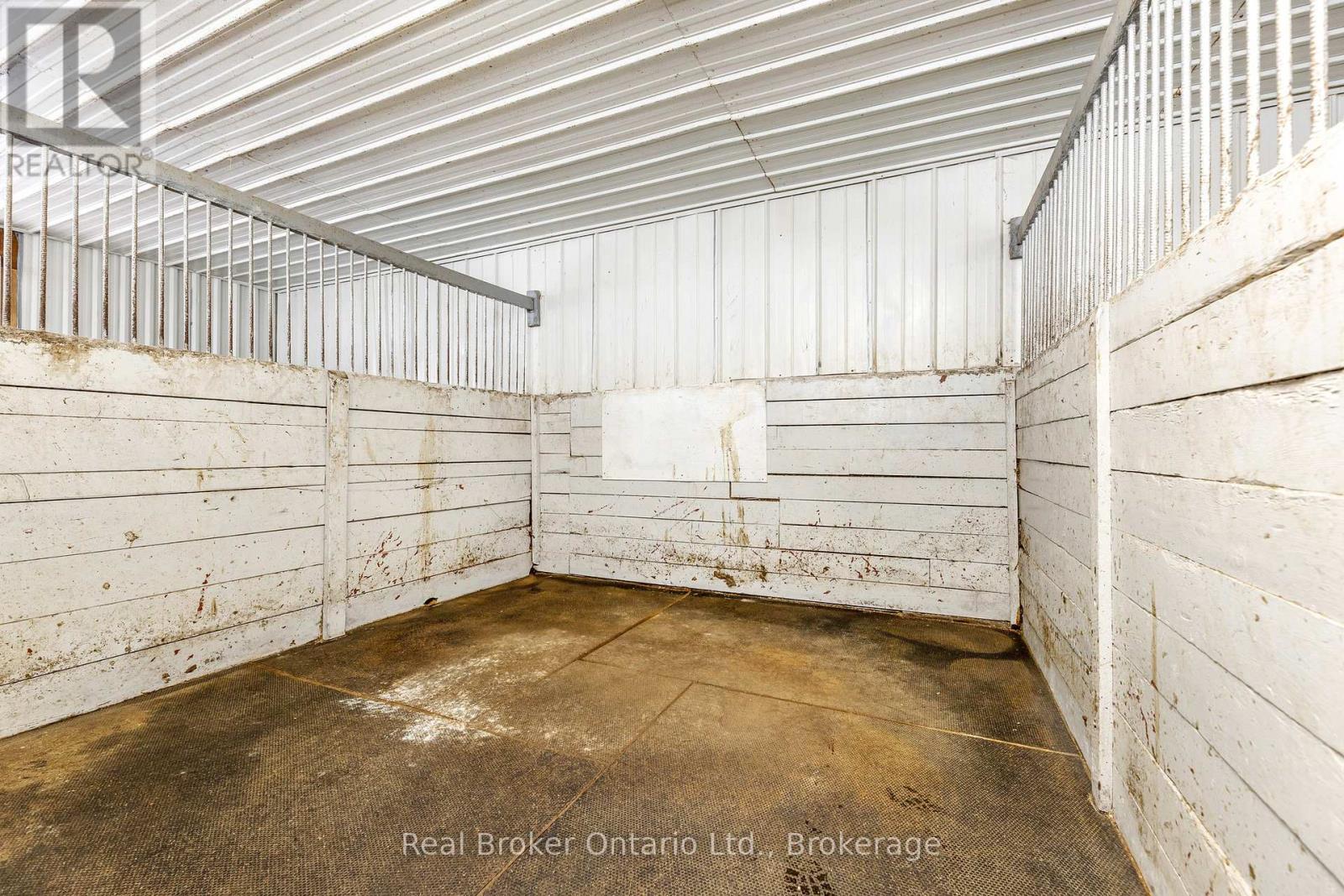 9408 17th Side Road, Erin, Ontario  N0B 1Z0 - Photo 14 - X12089560
