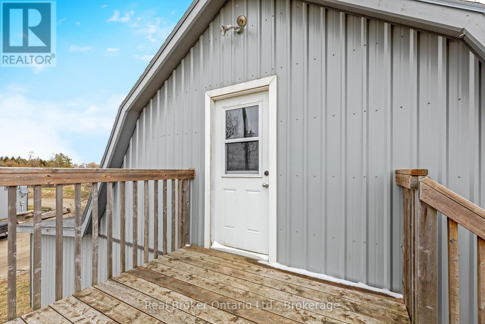 9408 17th Side Road, Erin, Ontario  N0B 1Z0 - Photo 21 - X12089560