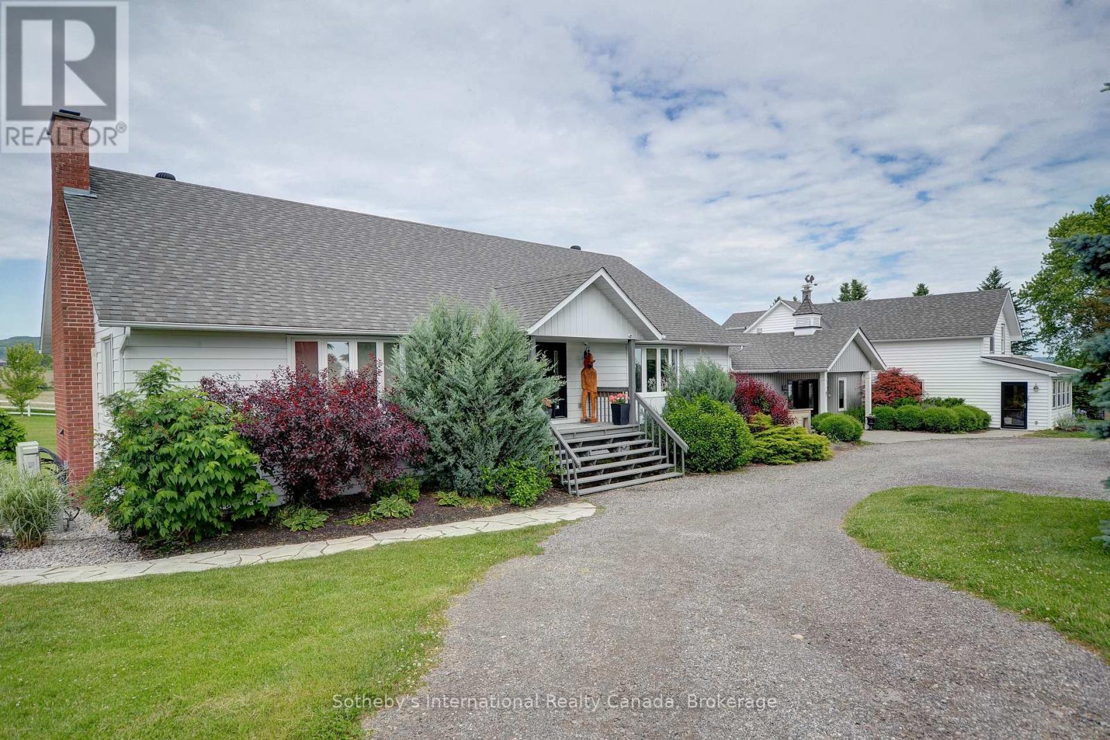 828350 Mulmur Nottawasaga Townline, Mulmur, Ontario  L9V 0Y9 - Photo 3 - X12089625