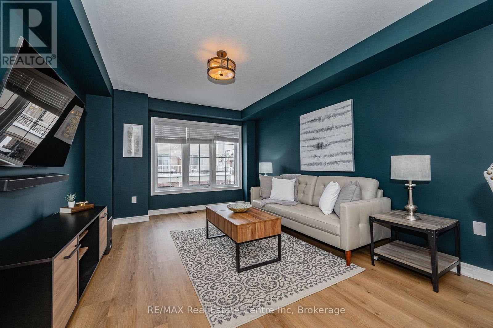 2 - 395 Linden Drive, Cambridge, Ontario  N3H 0C8 - Photo 10 - X12089632