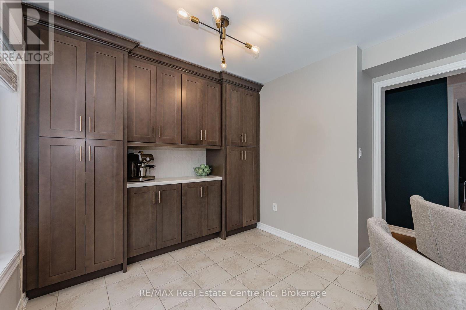 2 - 395 Linden Drive, Cambridge, Ontario  N3H 0C8 - Photo 8 - X12089632