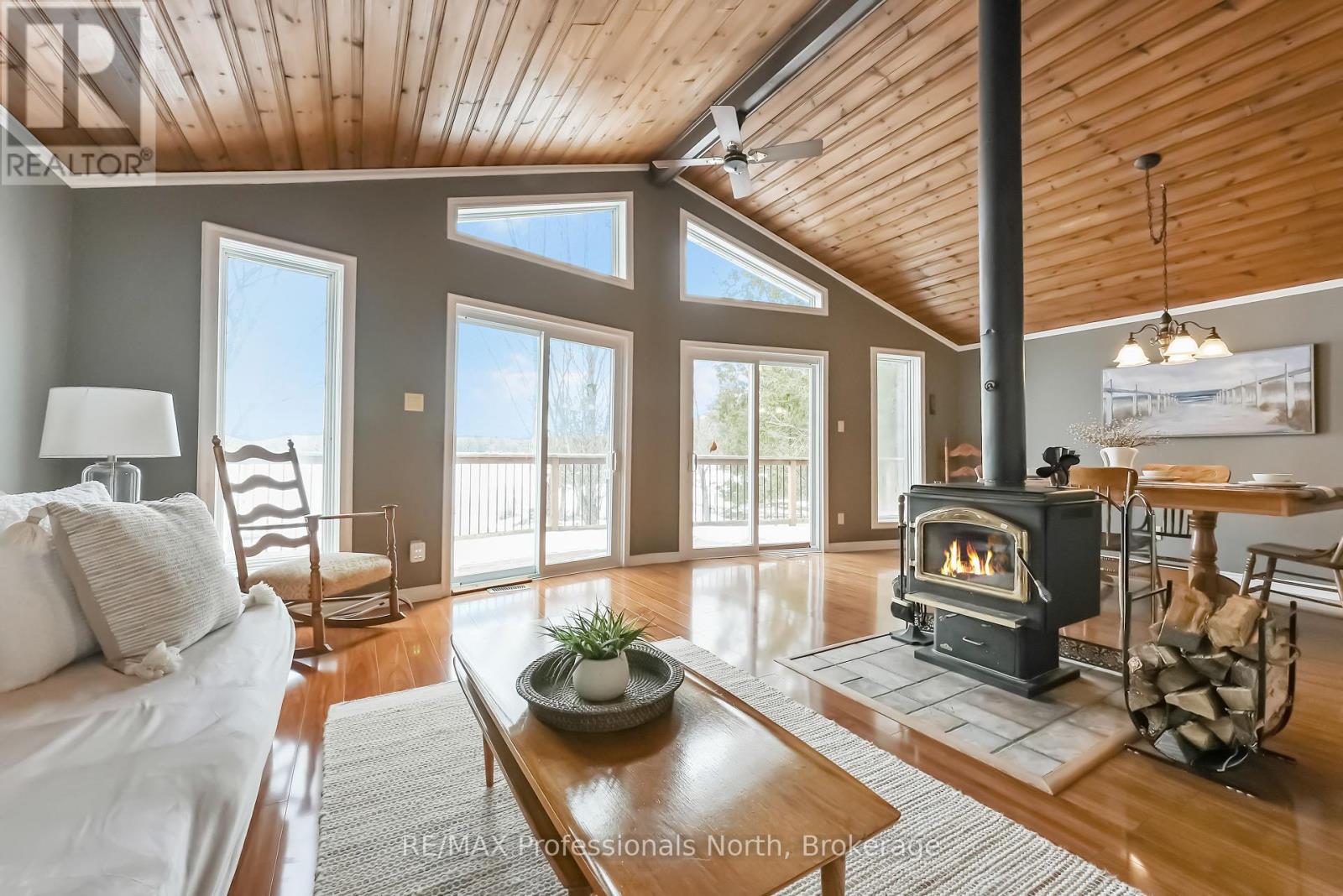 1394 Kushog Lake Road, Algonquin Highlands, Ontario  K0M 1S0 - Photo 16 - X12089749