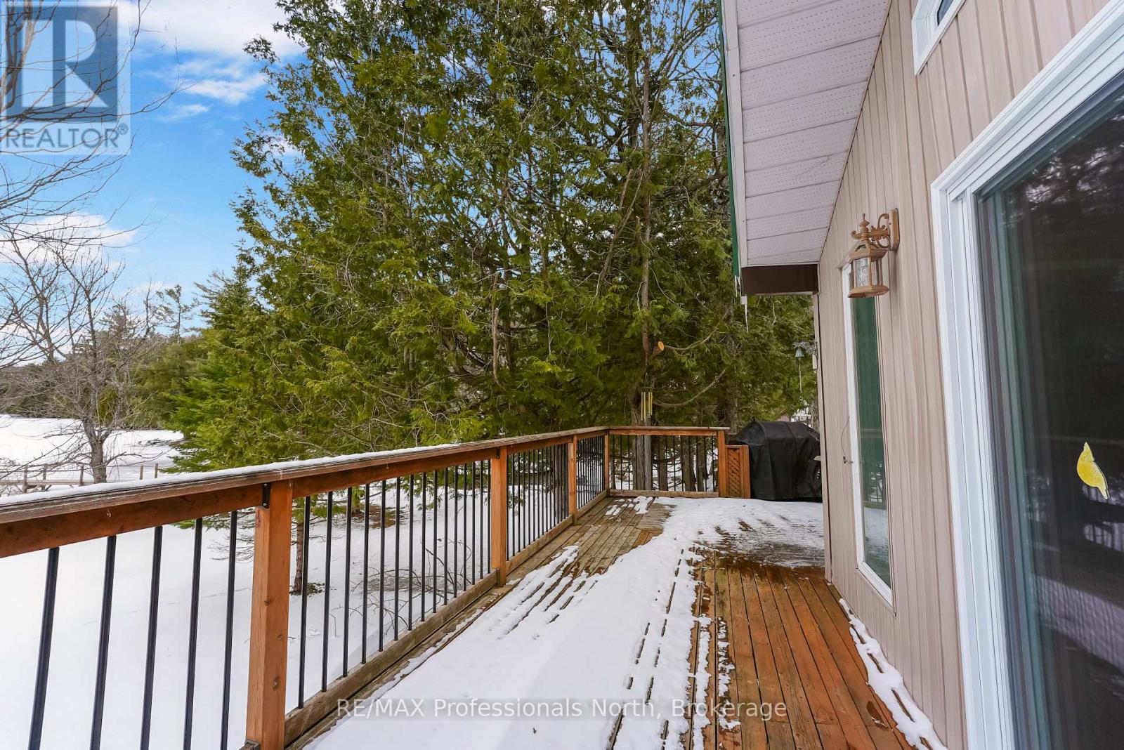 1394 Kushog Lake Road, Algonquin Highlands, Ontario  K0M 1S0 - Photo 17 - X12089749