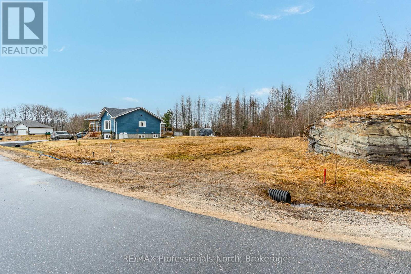 66 Windover Drive, Minden Hills, Ontario  K0M 2K0 - Photo 13 - X12089765