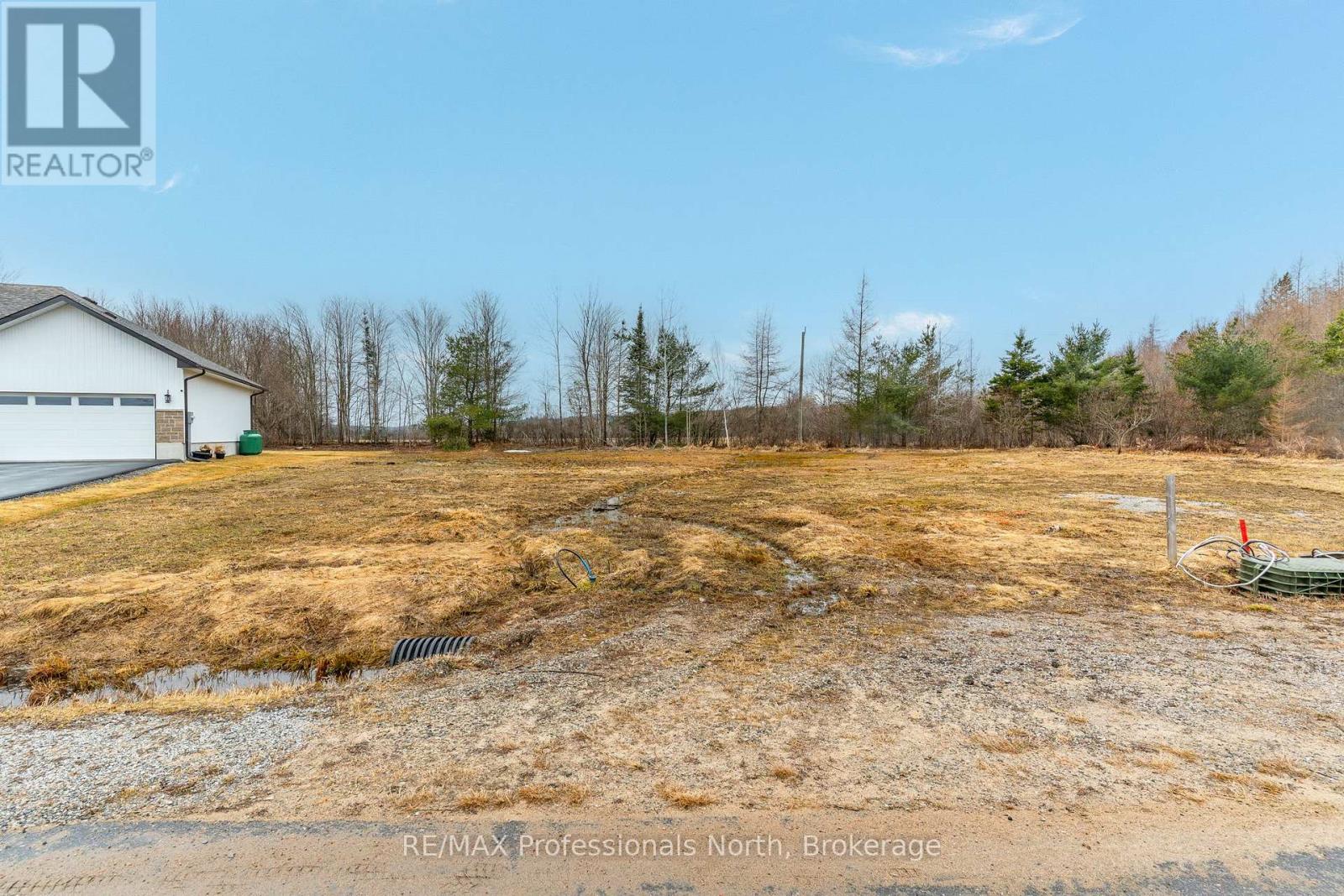 60 Windover Drive, Minden Hills, Ontario  K0M 2K0 - Photo 11 - X12089774