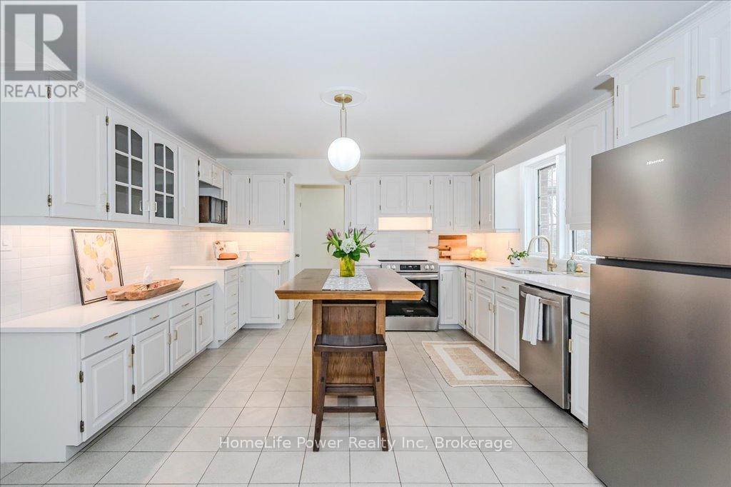 4080 Victoria Road S, Puslinch, Ontario  N0B 2J0 - Photo 14 - X12089914