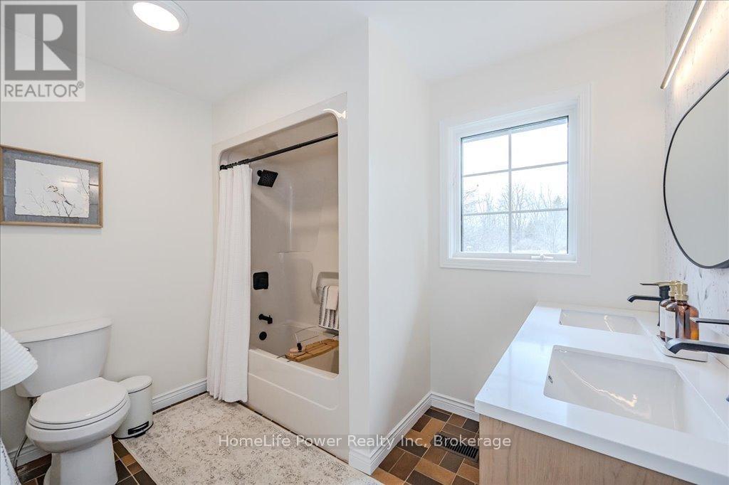 4080 Victoria Road S, Puslinch, Ontario  N0B 2J0 - Photo 29 - X12089914