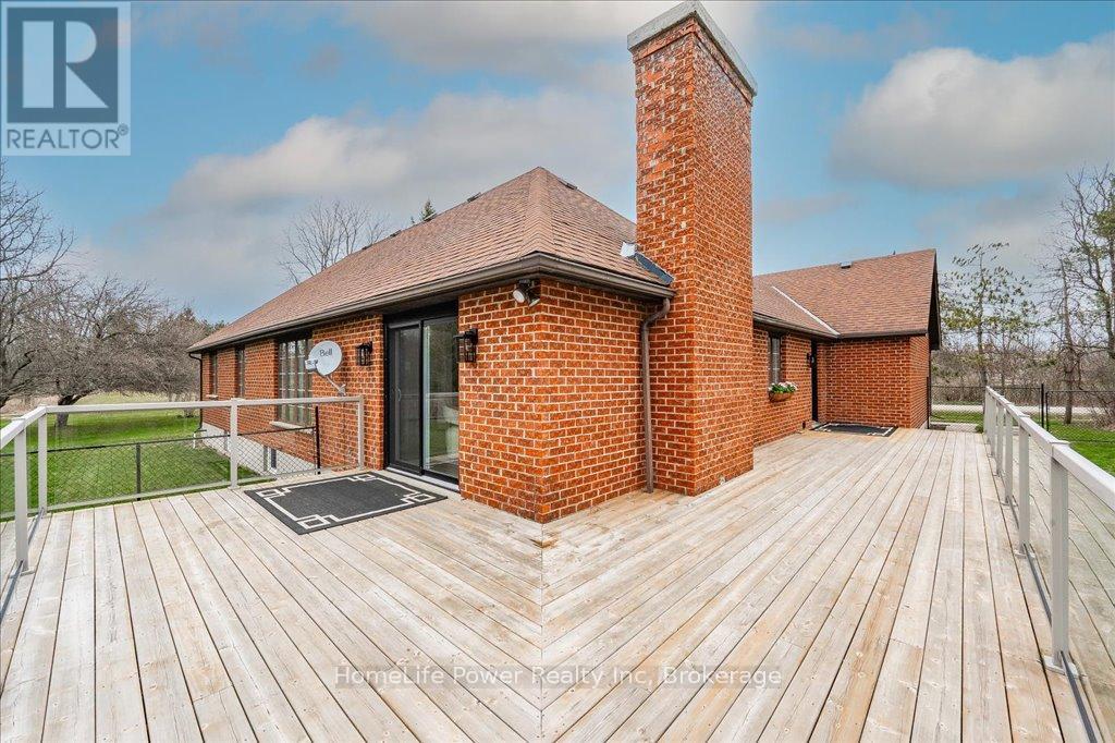 4080 Victoria Road S, Puslinch, Ontario  N0B 2J0 - Photo 49 - X12089914