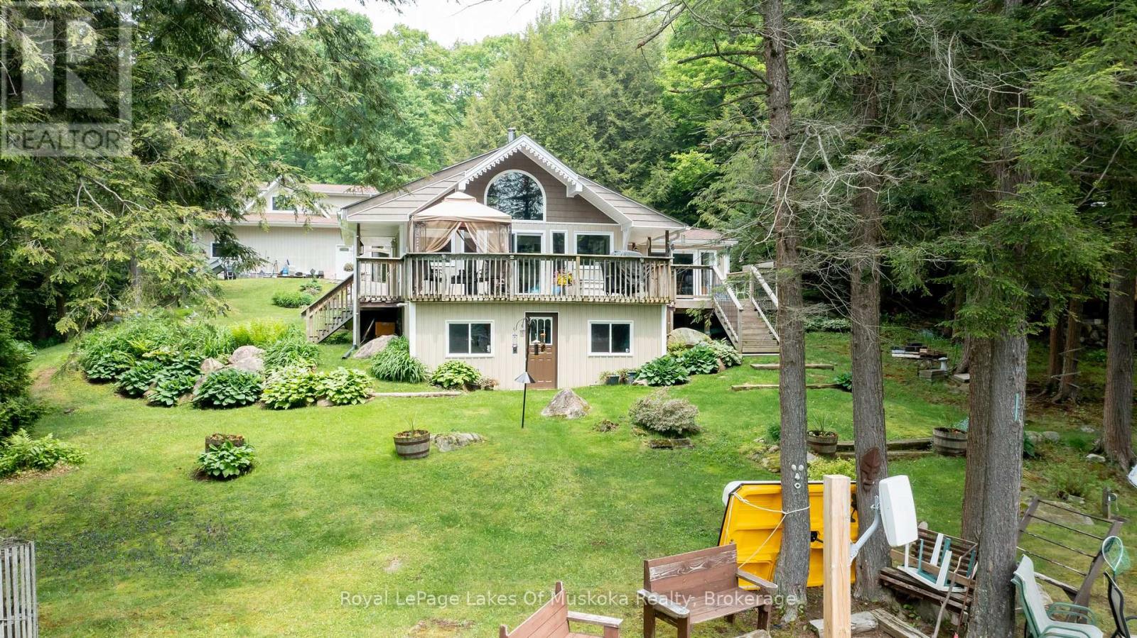 1019 Lakeshore Road N, Bracebridge (Oakley), Ontario  P1L 1X3 - Photo 13 - X12090032