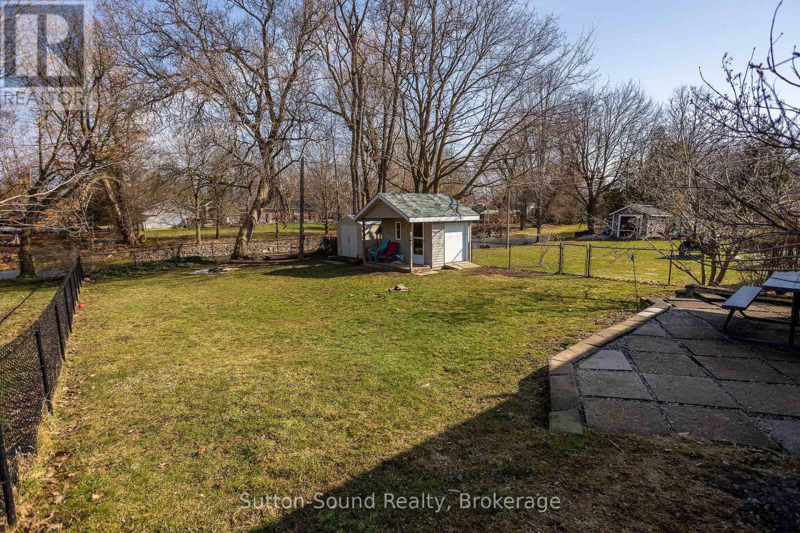 60 Mill Street, Arran-Elderslie, Ontario  N0H 2N0 - Photo 14 - X12090053