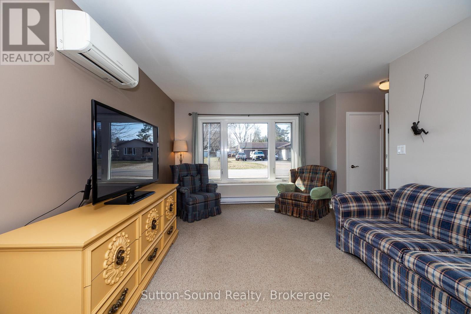 60 Mill Street, Arran-Elderslie, Ontario  N0H 2N0 - Photo 19 - X12090053