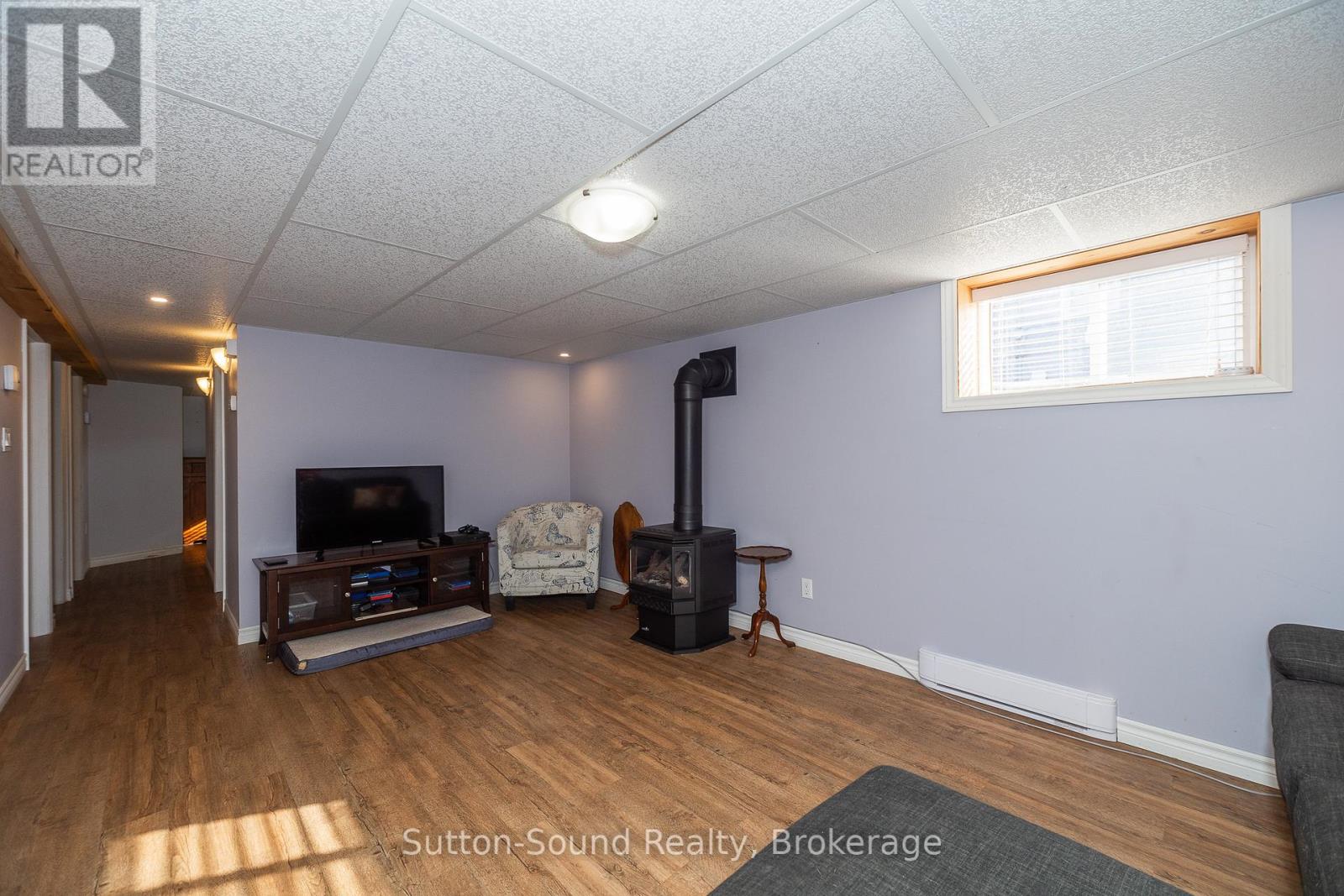 60 Mill Street, Arran-Elderslie, Ontario  N0H 2N0 - Photo 26 - X12090053