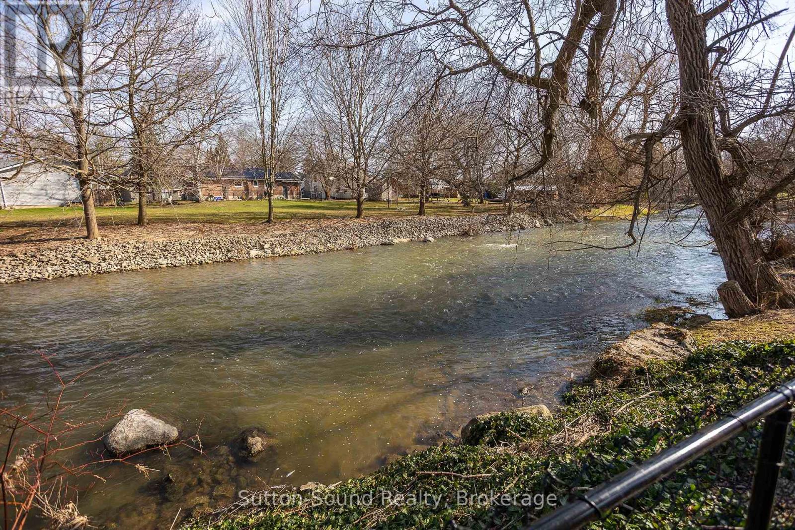 60 Mill Street, Arran-Elderslie, Ontario  N0H 2N0 - Photo 3 - X12090053