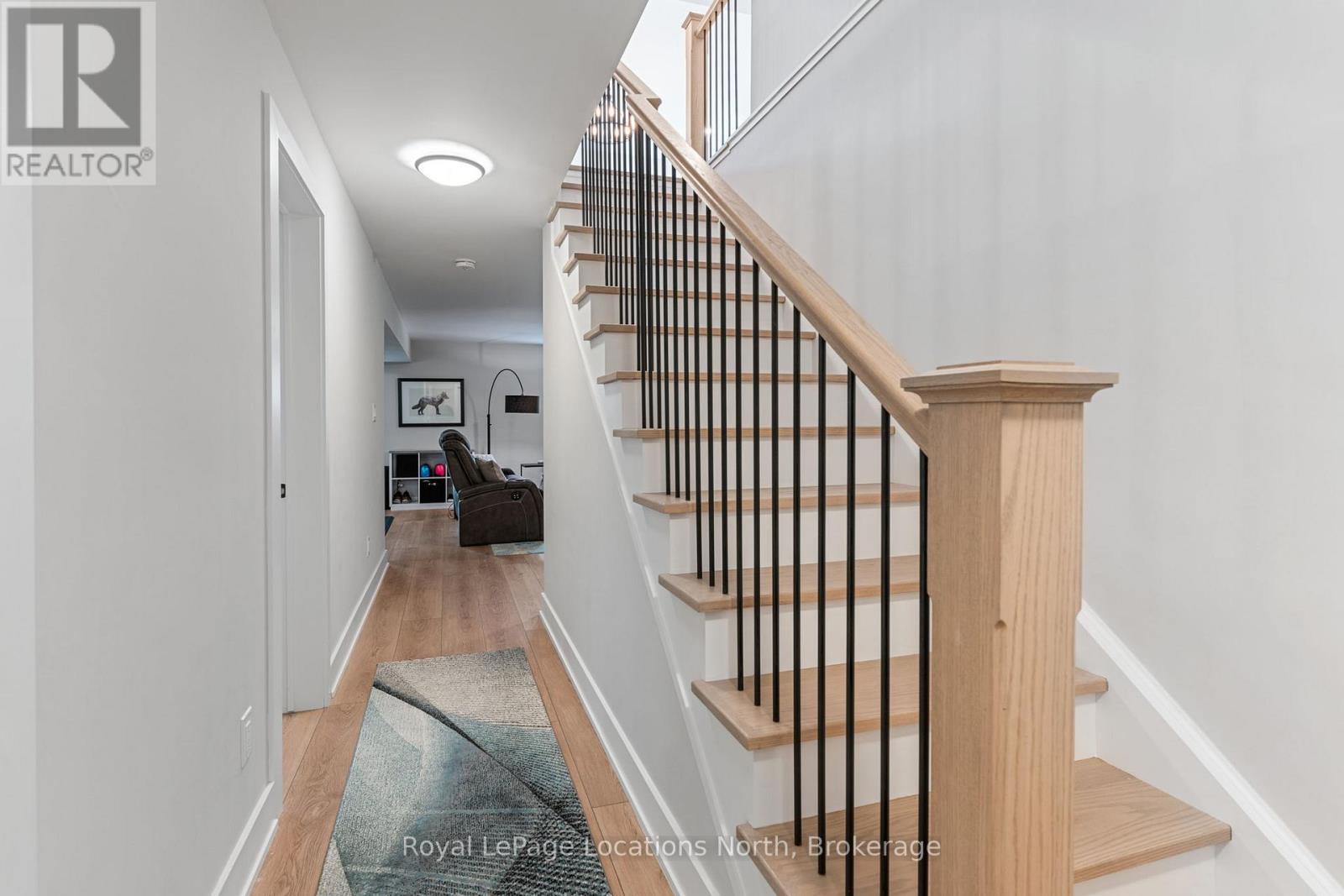 129 Courtland Street, Blue Mountains, Ontario  L9Y 5L8 - Photo 38 - X12090093
