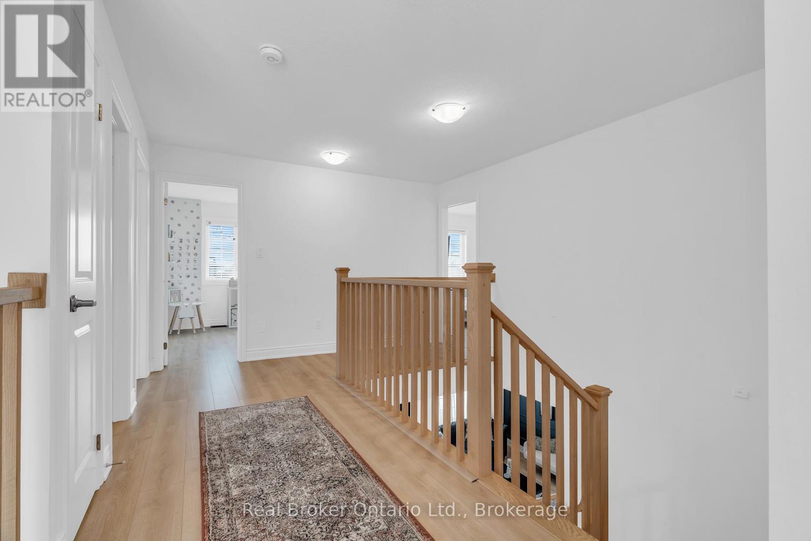 14 Venture Way, Thorold, Ontario  L2V 0G9 - Photo 19 - X12090110
