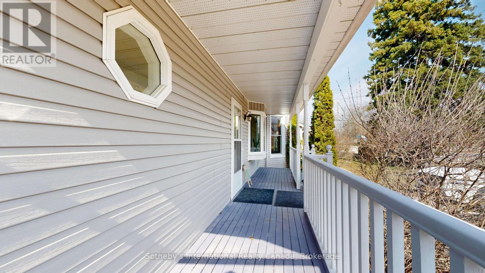 B - 103 Bruce Street S, Blue Mountains, Ontario  N0H 2P0 - Photo 12 - X12090114