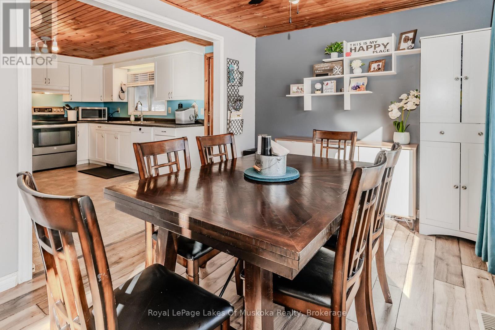 5031 Aspdin Road, Huntsville, Ontario  P0C 1J0 - Photo 15 - X12090213